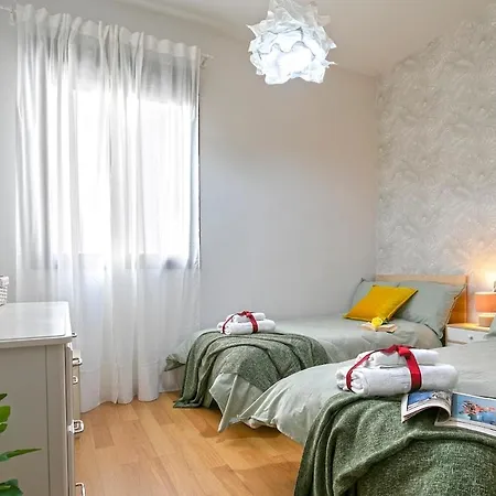 -malagasunapts- Freeparking Rooftoppool Appartement Málaga