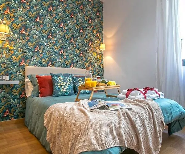 -malagasunapts- Freeparking Rooftoppool Apartment