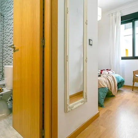 -malagasunapts- Freeparking Rooftoppool * Malaga