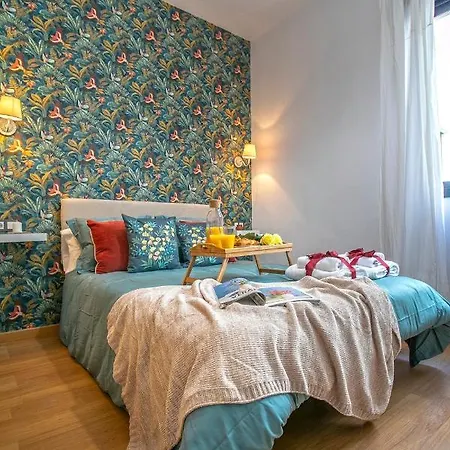 -malagasunapts- Freeparking Rooftoppool Apartment