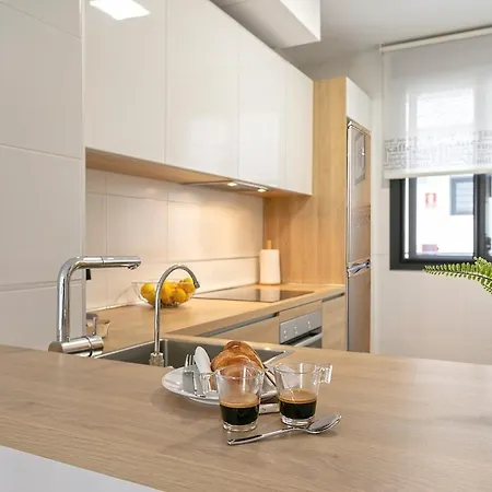 -malagasunapts- Freeparking Rooftoppool * Malaga
